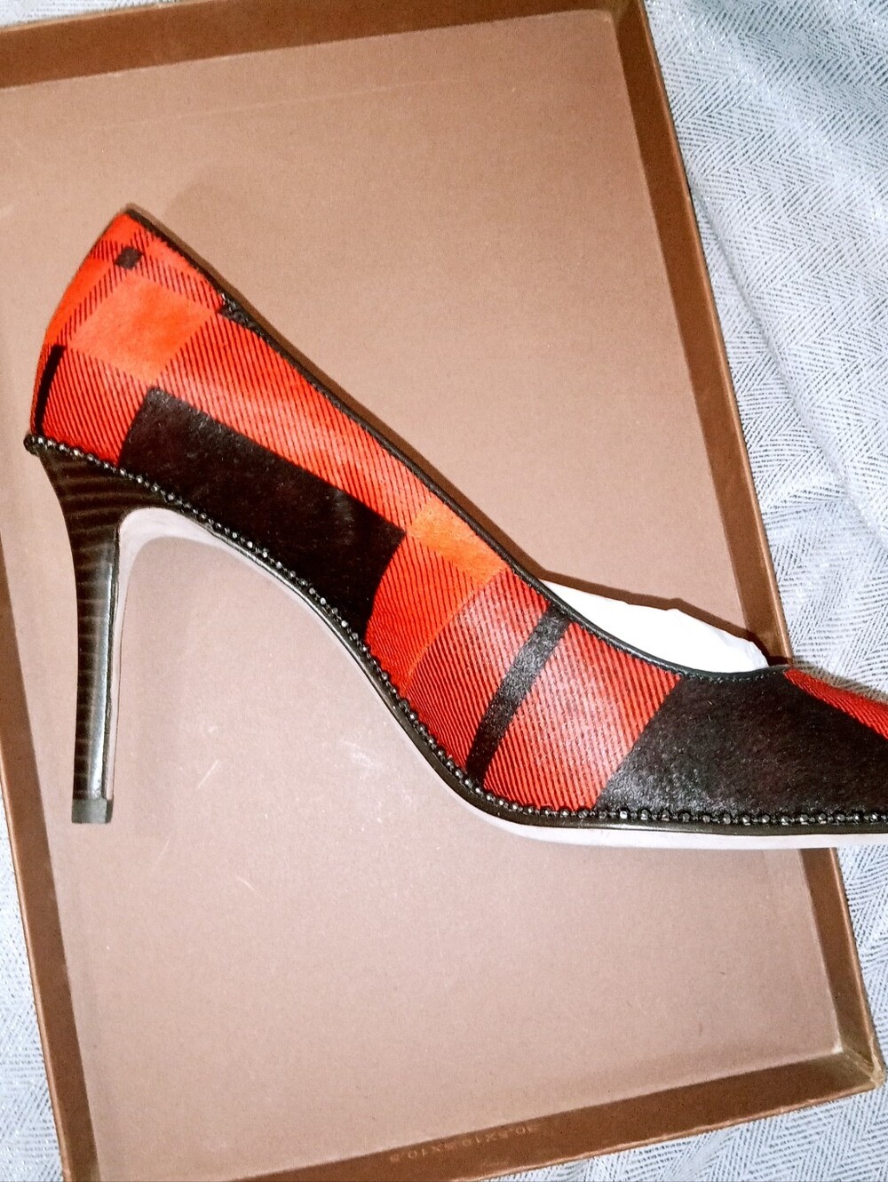 Coach "Tamera" Red Plaid Calfhair Pumps 8.5 In Box - Picture 6 of 11